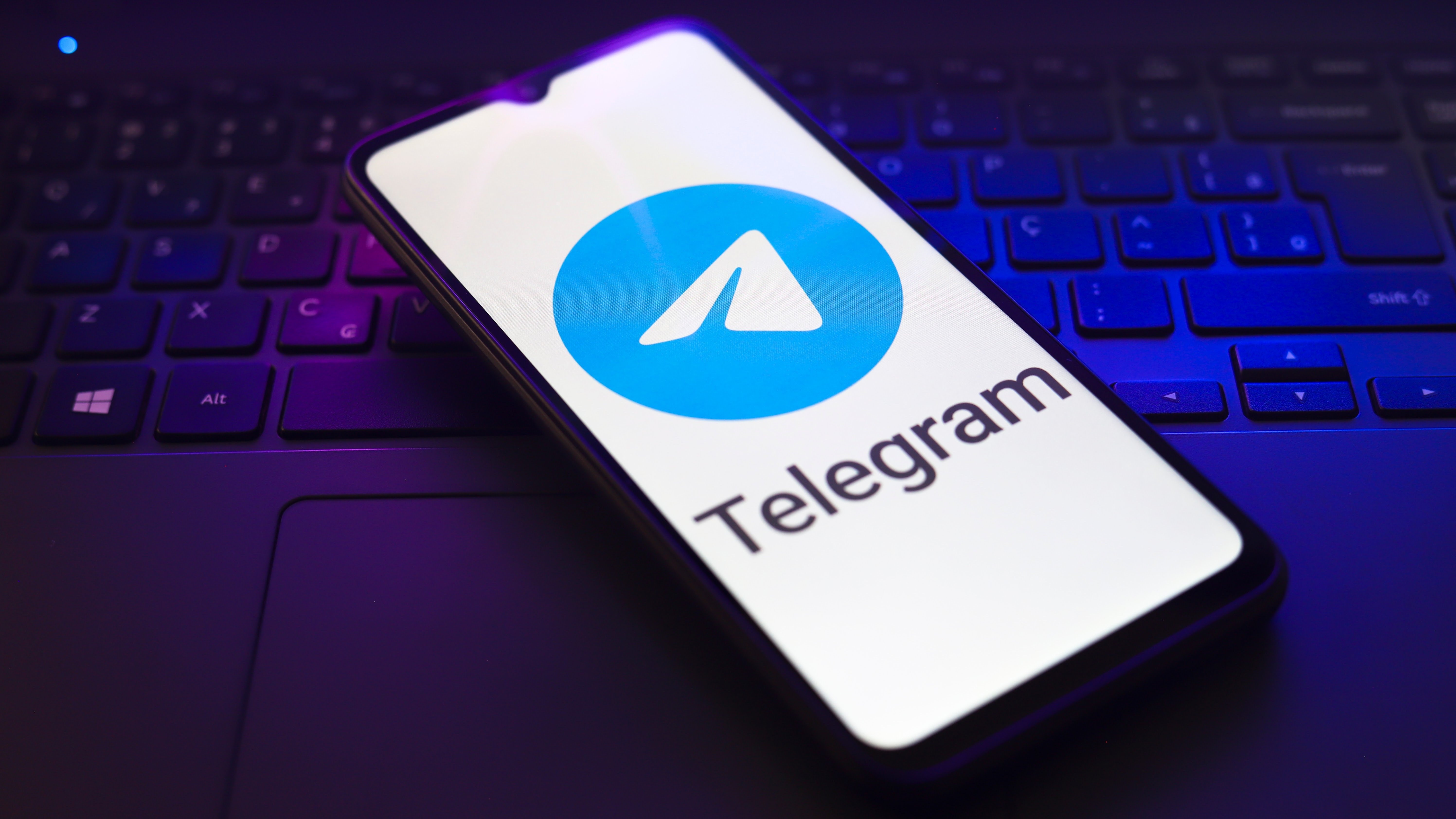 官网被墙去哪儿找更新包telegram？